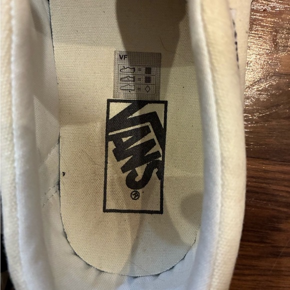 Vans Checkerboard Platform Slip-On Sneakers Men’s size 8. Great used condition! - Picture 4 of 6